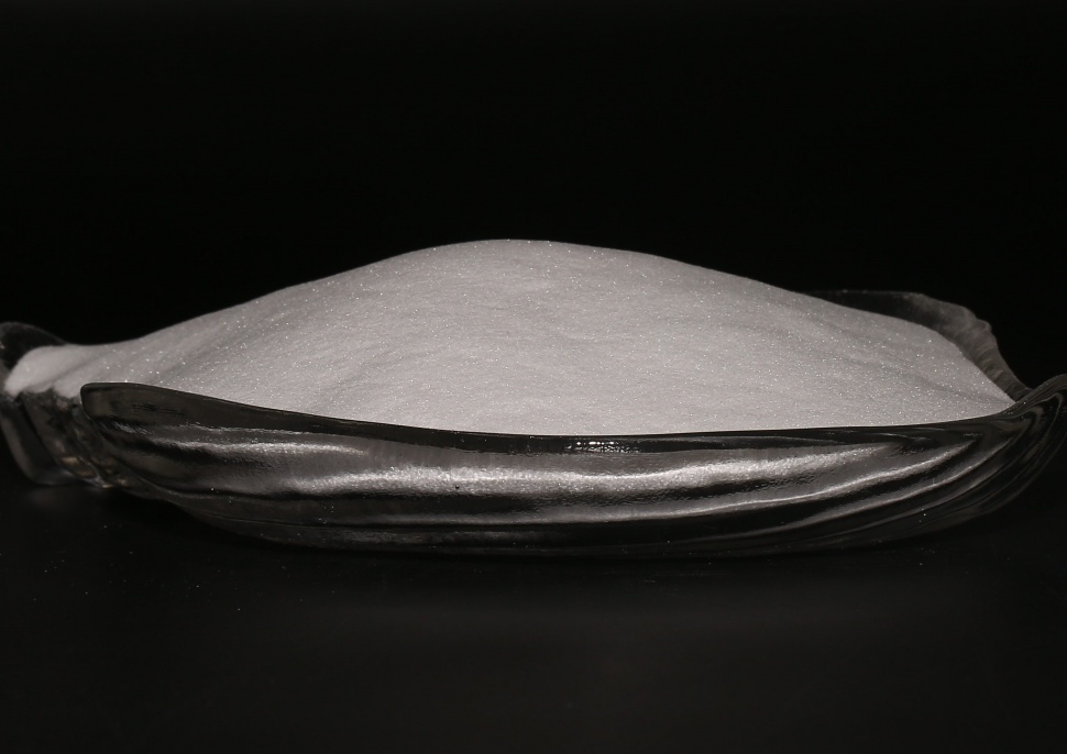 環(huán)保材料與高效工藝：白剛玉噴砂的優(yōu)勢